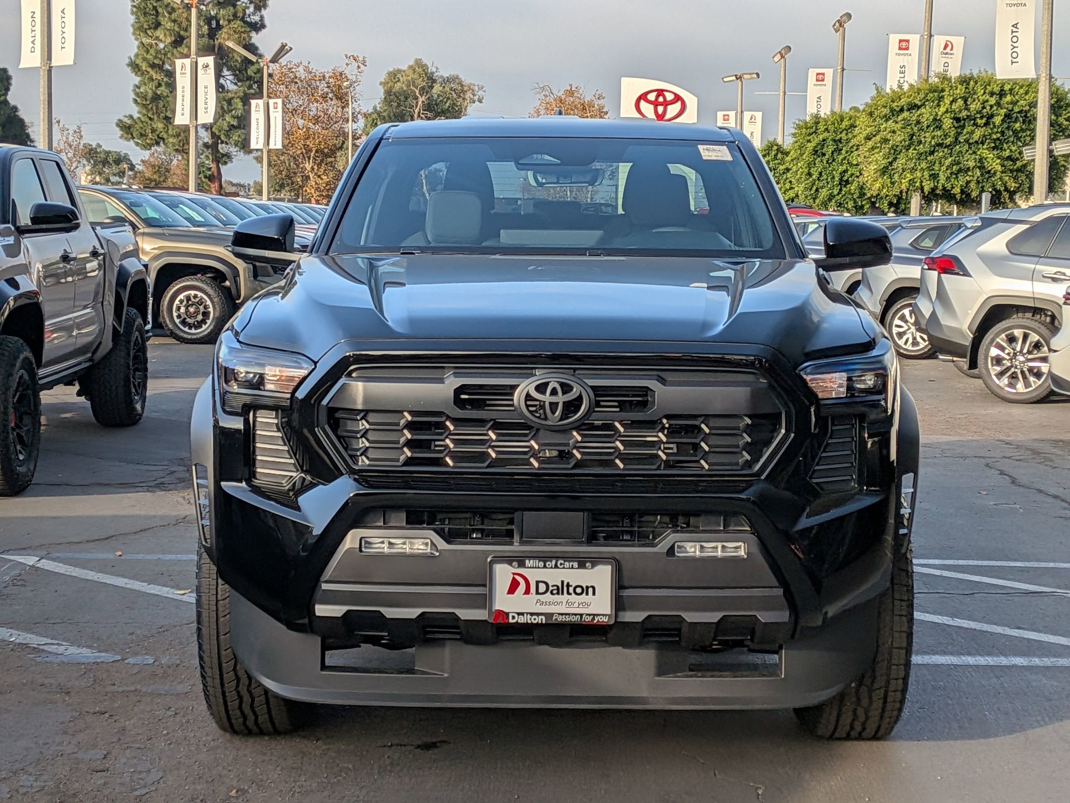 2025 Toyota Tacoma i-FORCE MAX Tacoma TRD Off-Road