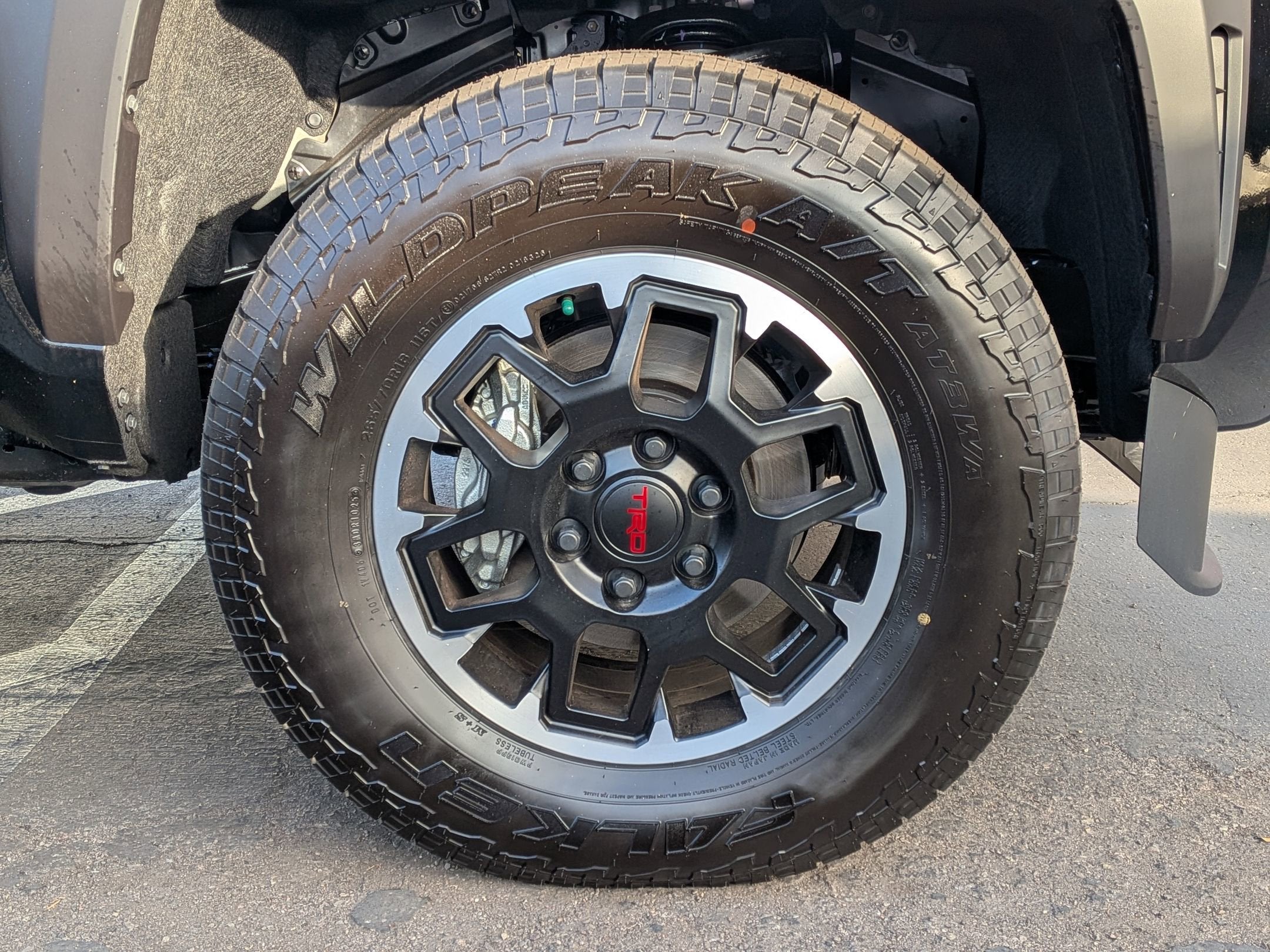 2025 Toyota Tacoma i-FORCE MAX Tacoma TRD Off-Road