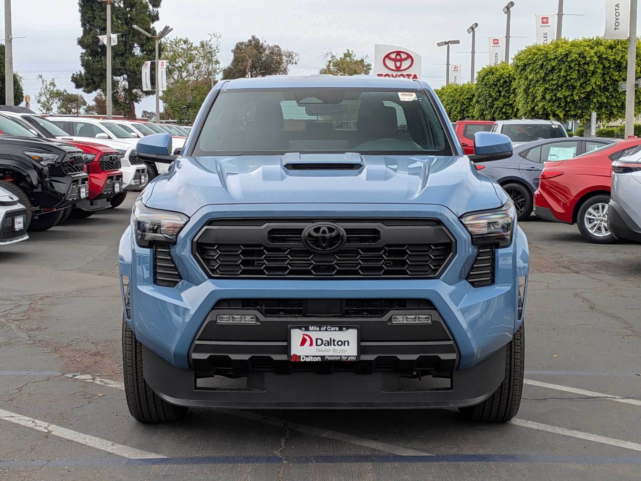 2026 Toyota Tacoma i-FORCE MAX Tacoma TRD Sport