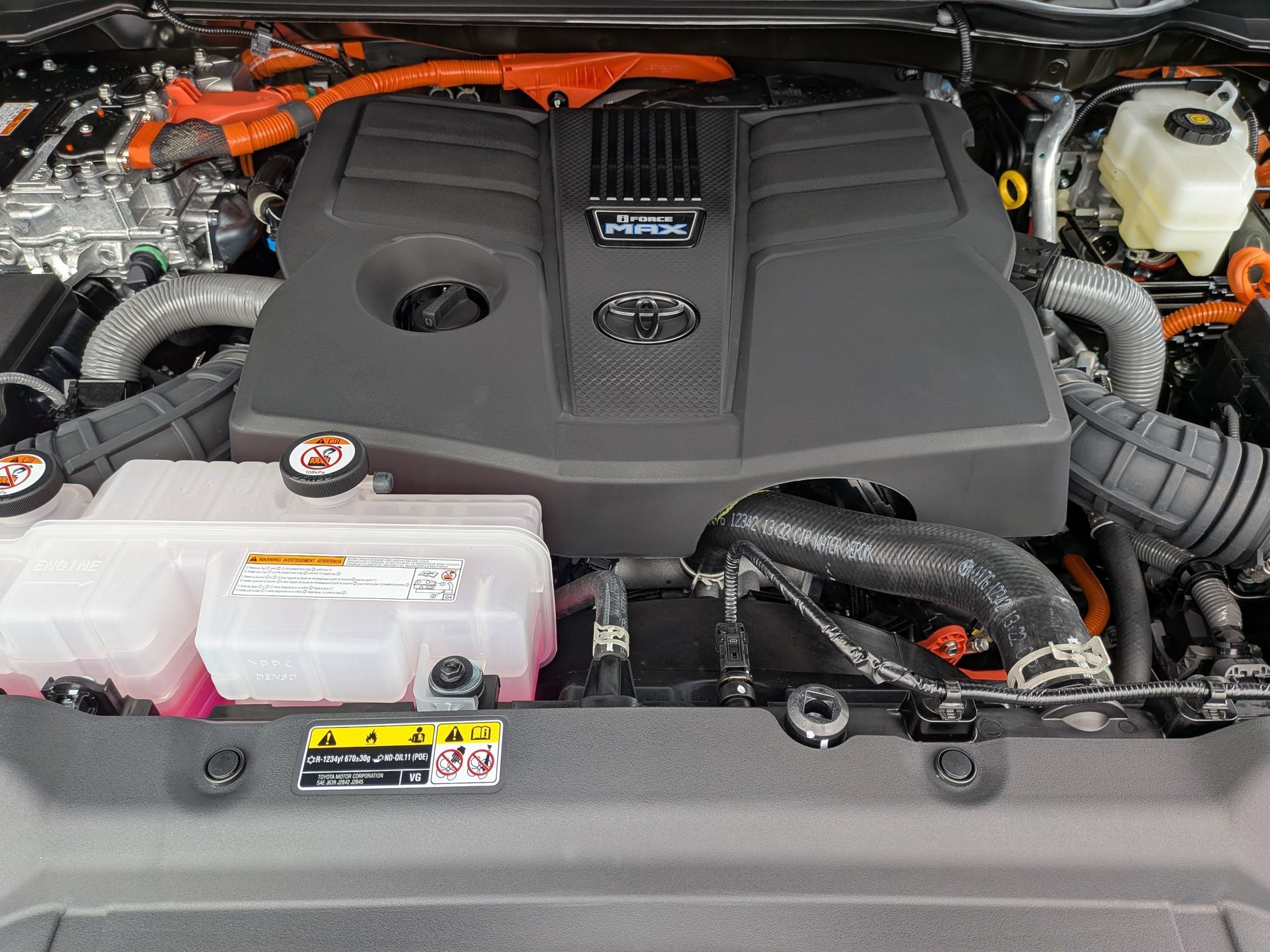 2026 Toyota Tundra i-FORCE MAX Tundra TRD Pro