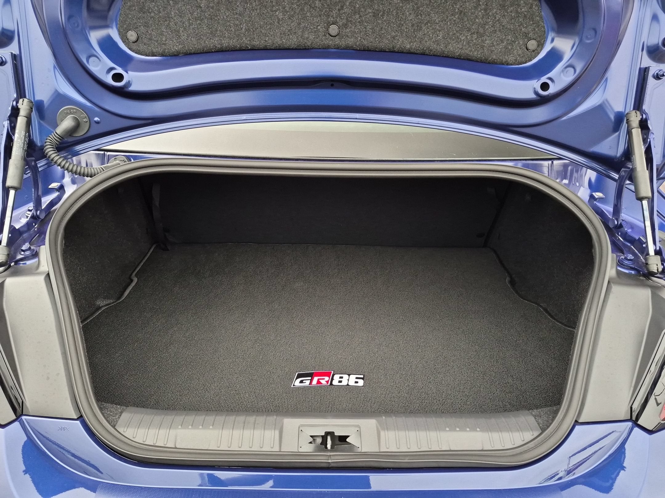 2026 Toyota GR86 Premium AT