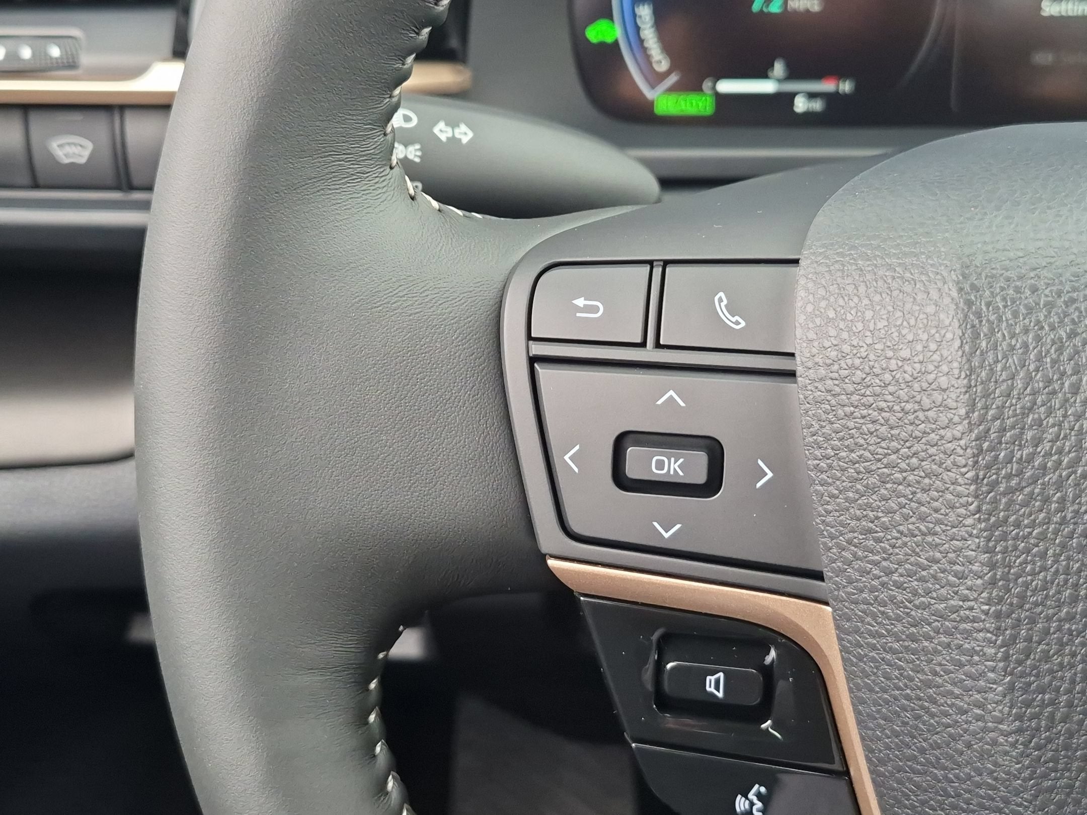 2026 Toyota Toyota Crown Nightshade