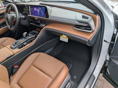 2026 Toyota Toyota Crown Signia Limited