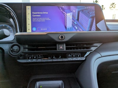 2026 Toyota Toyota Crown Signia XLE