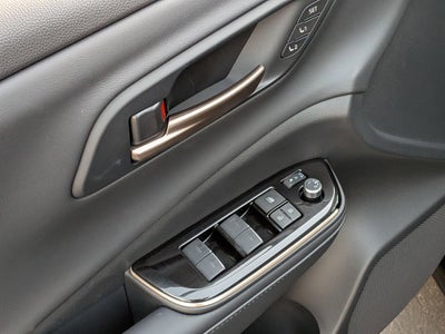 2026 Toyota Toyota Crown Signia XLE