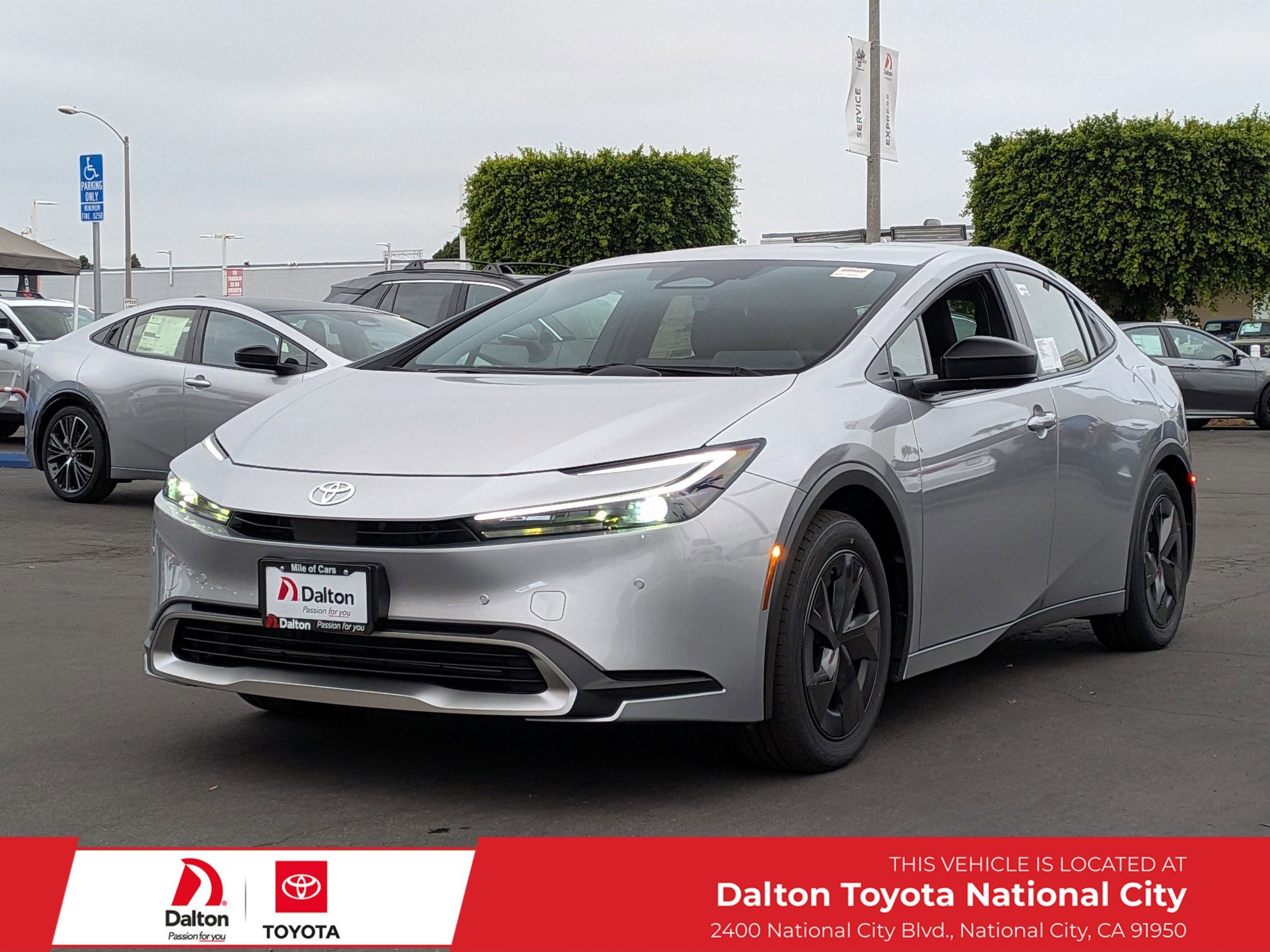 2026 Toyota Prius Plug-in Hybrid SE