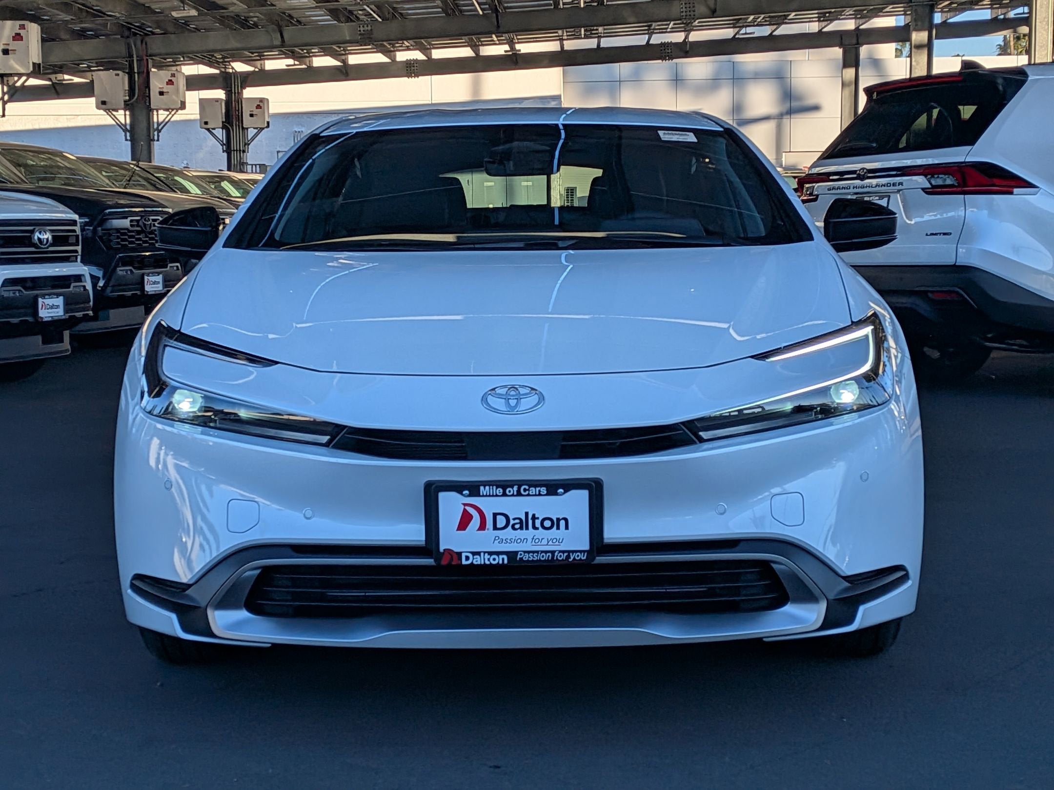 2026 Toyota Prius Plug-in Hybrid SE