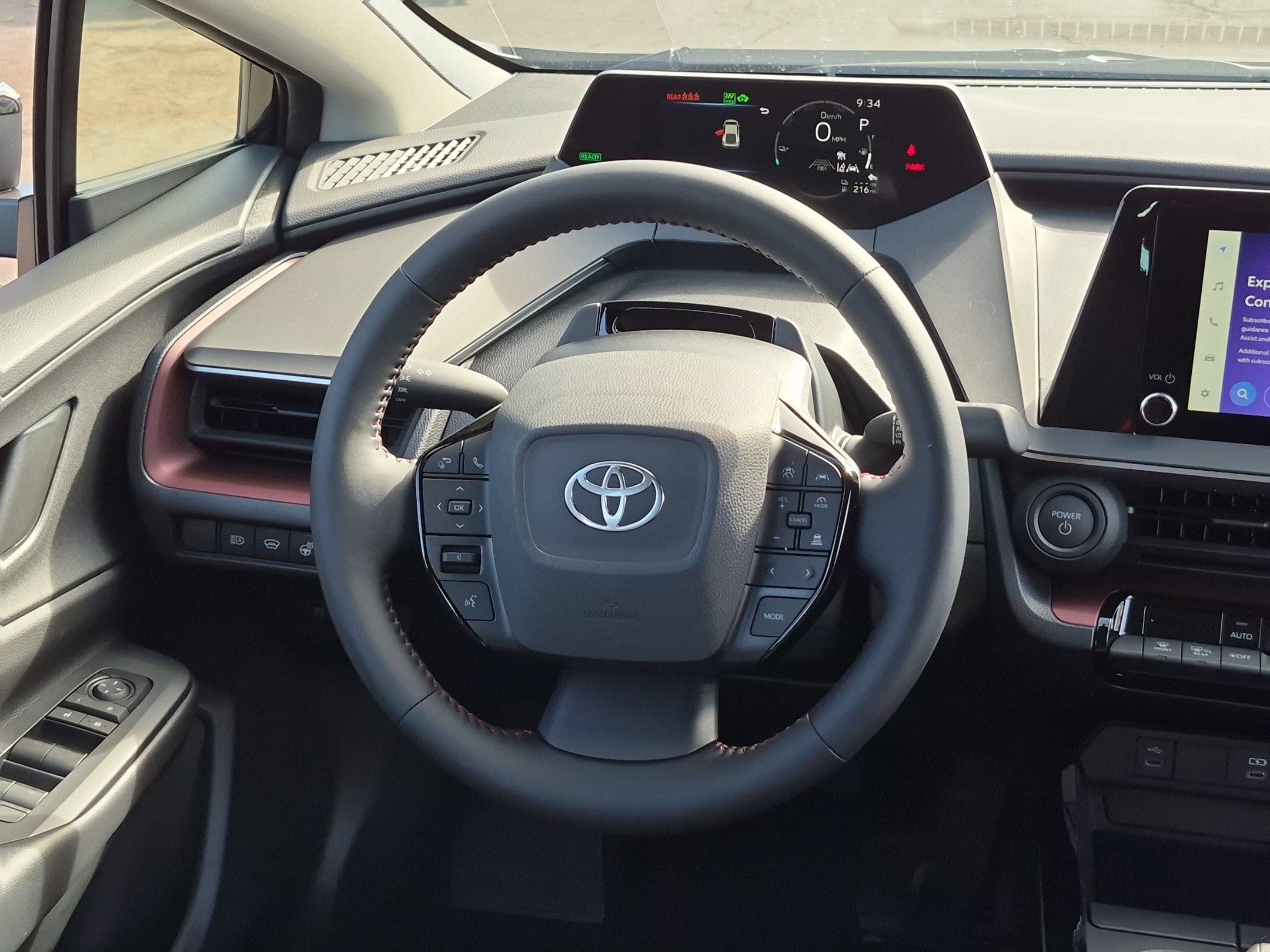2027 Toyota Prius Plug-in Hybrid SE