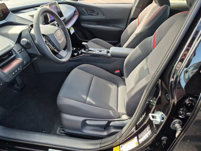 2027 Toyota Prius Plug-in Hybrid SE