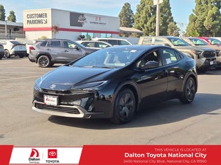 2027 Toyota Prius Plug-in Hybrid SE