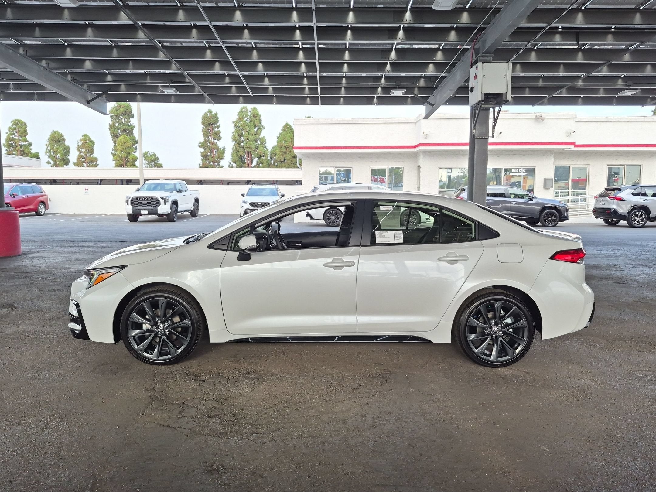 2026 Toyota Corolla Hybrid SE