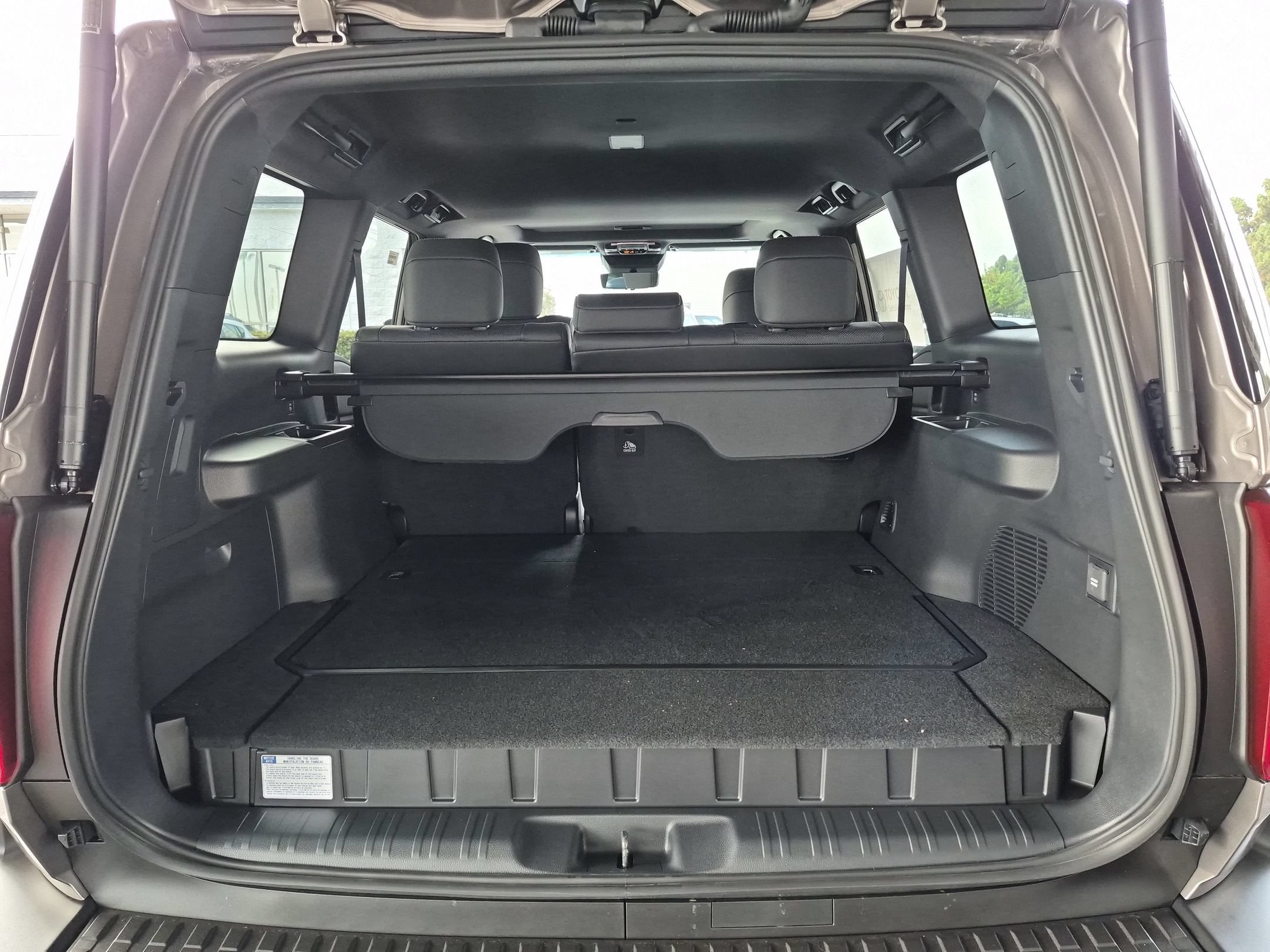2027 Toyota Land Cruiser Base