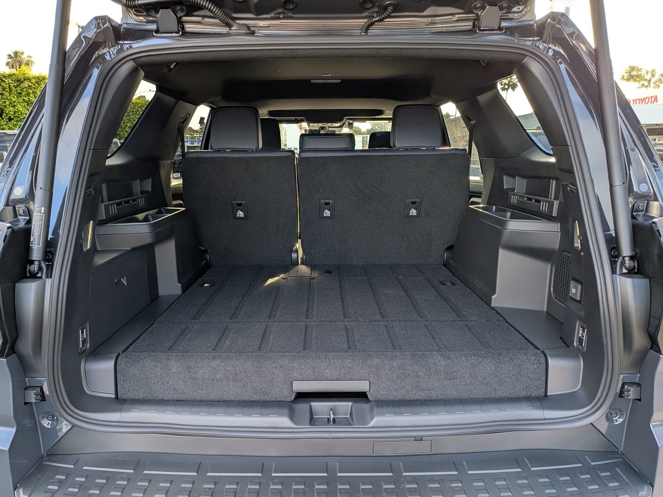 2026 Toyota 4Runner i-FORCE MAX 4Runner Platinum