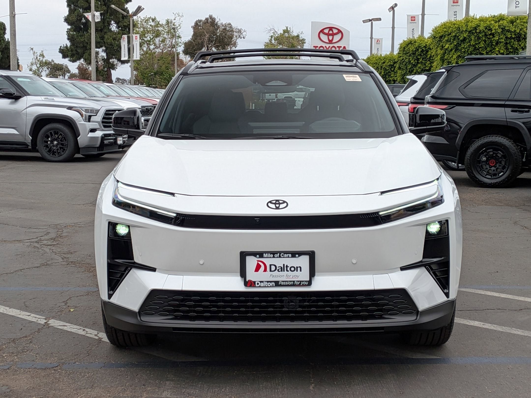 2026 Toyota C-HR XSE