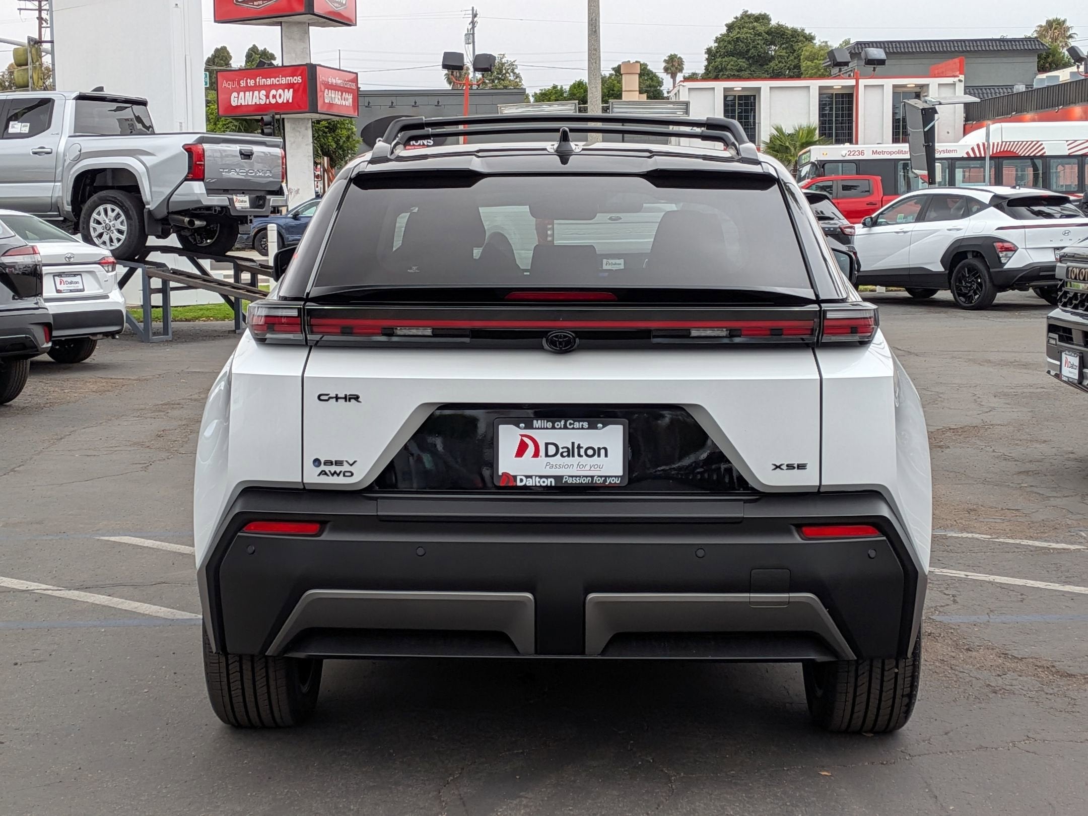 2026 Toyota C-HR XSE