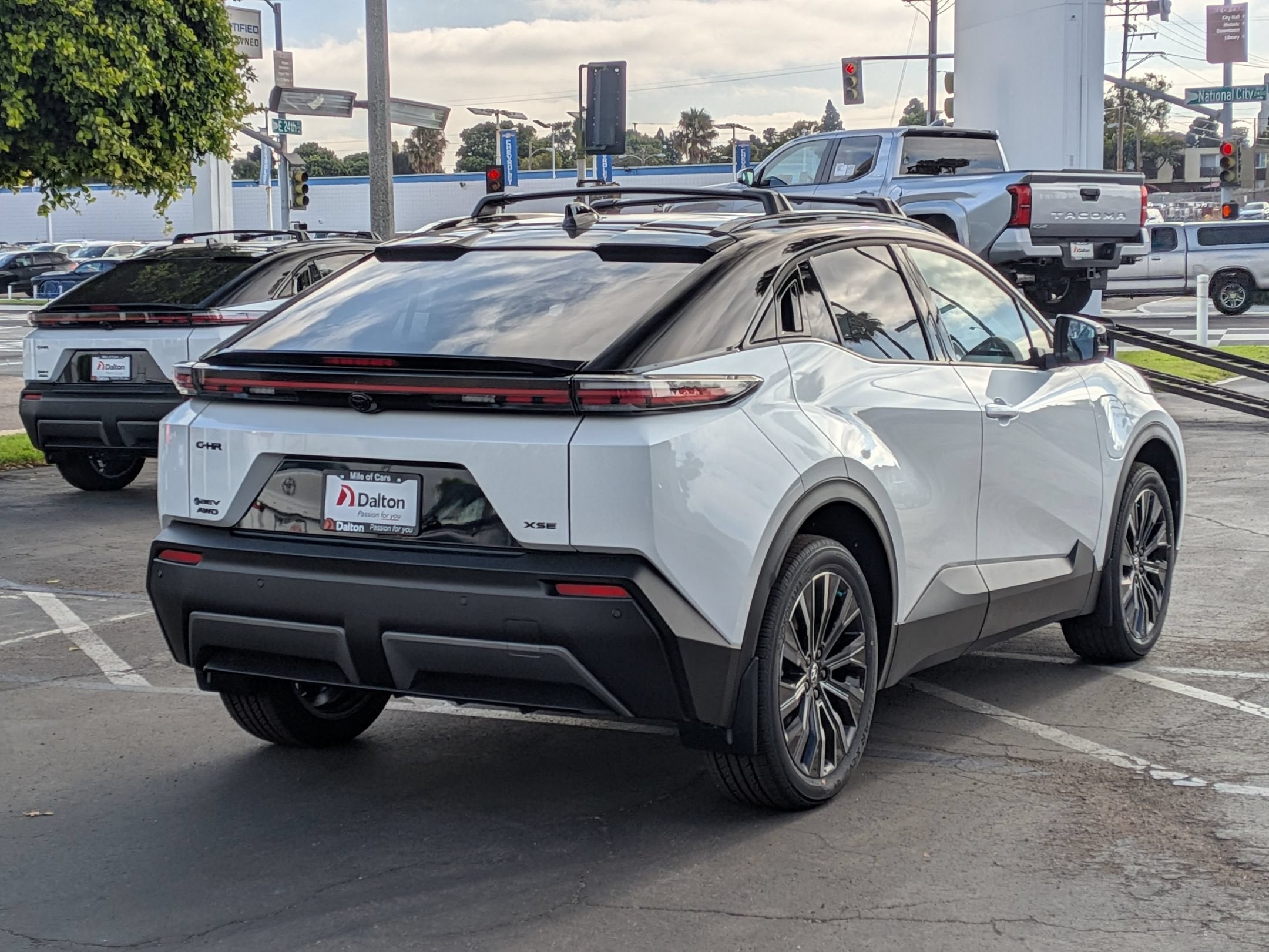 2026 Toyota C-HR XSE