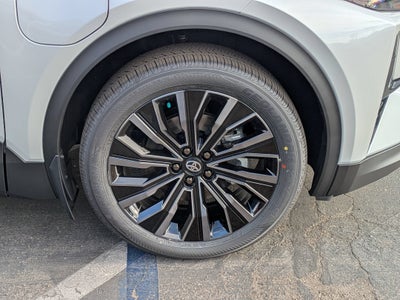 2026 Toyota C-HR XSE