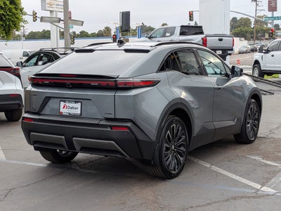 2026 Toyota C-HR XSE