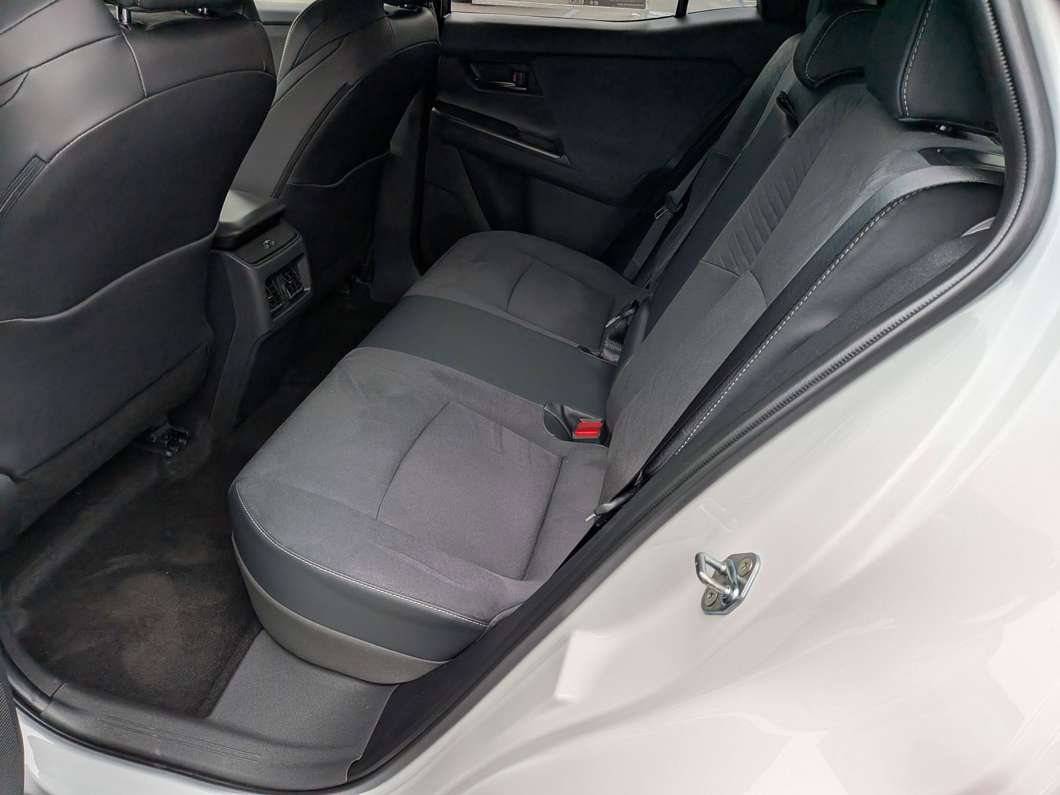 2026 Toyota C-HR XSE