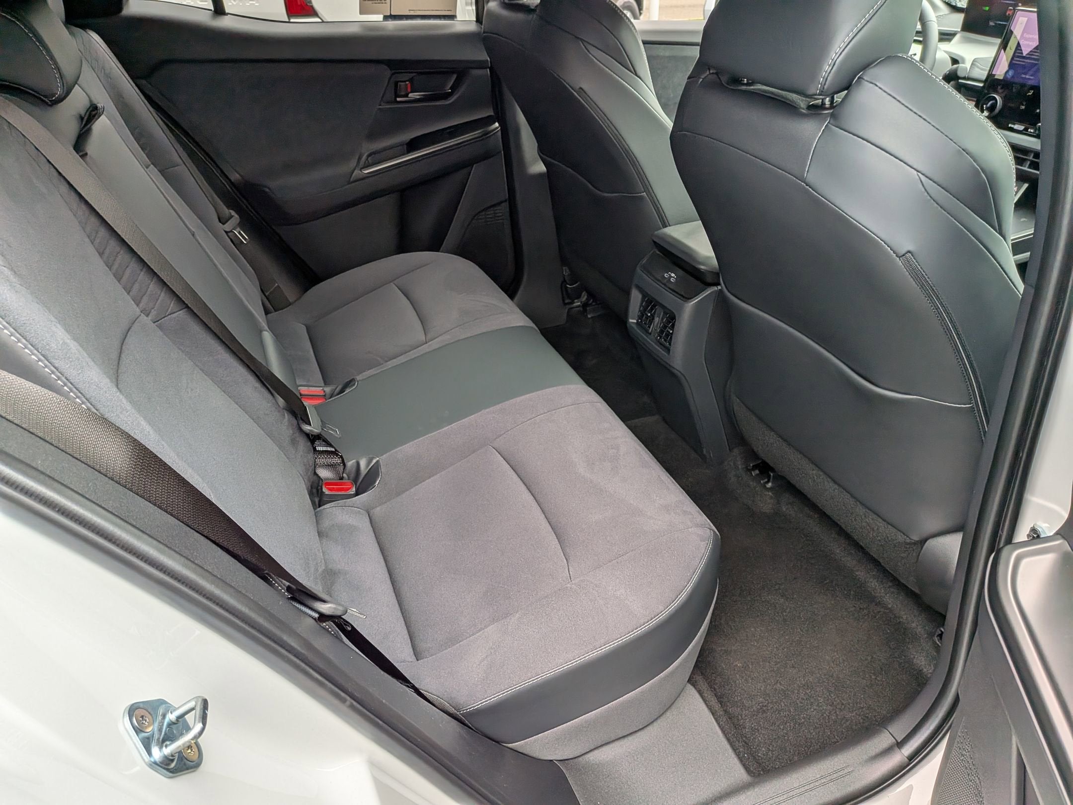 2026 Toyota C-HR XSE