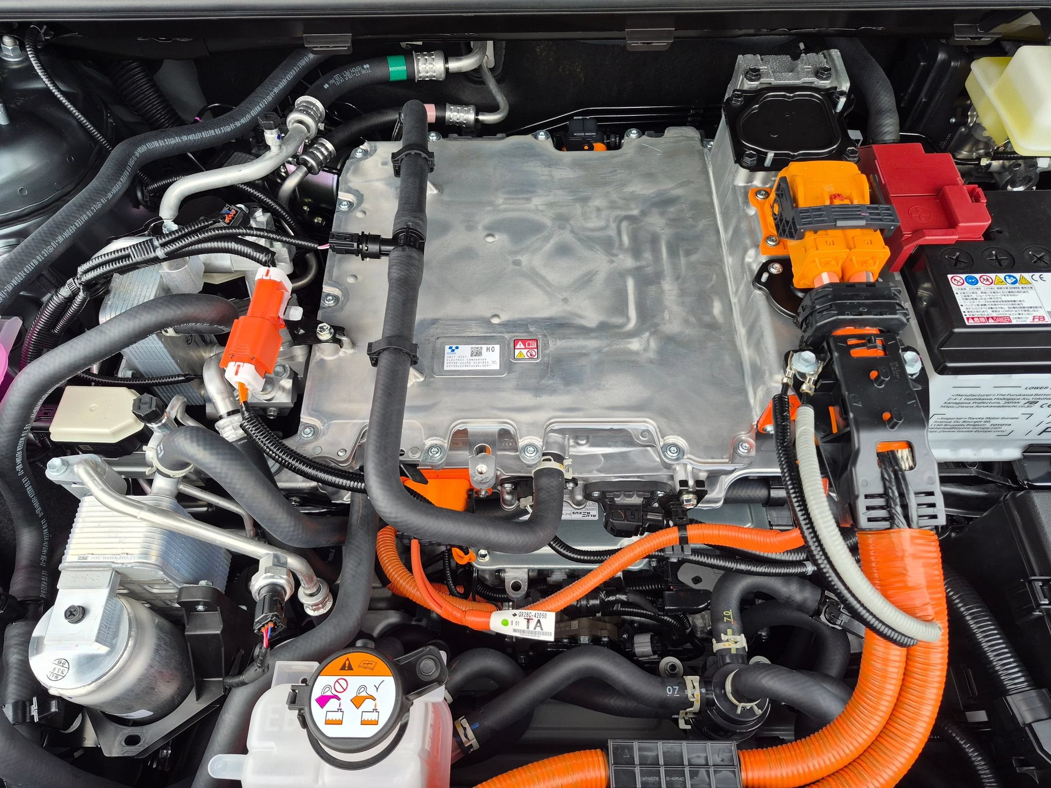 2026 Toyota C-HR XSE