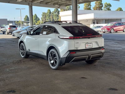 2026 Toyota C-HR SE