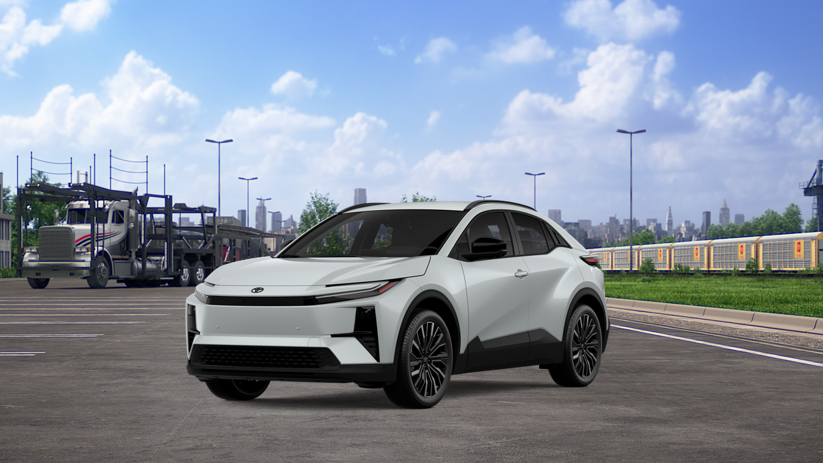 2027 Toyota C-HR XSE