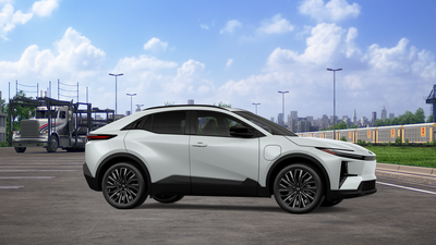 2027 Toyota C-HR XSE
