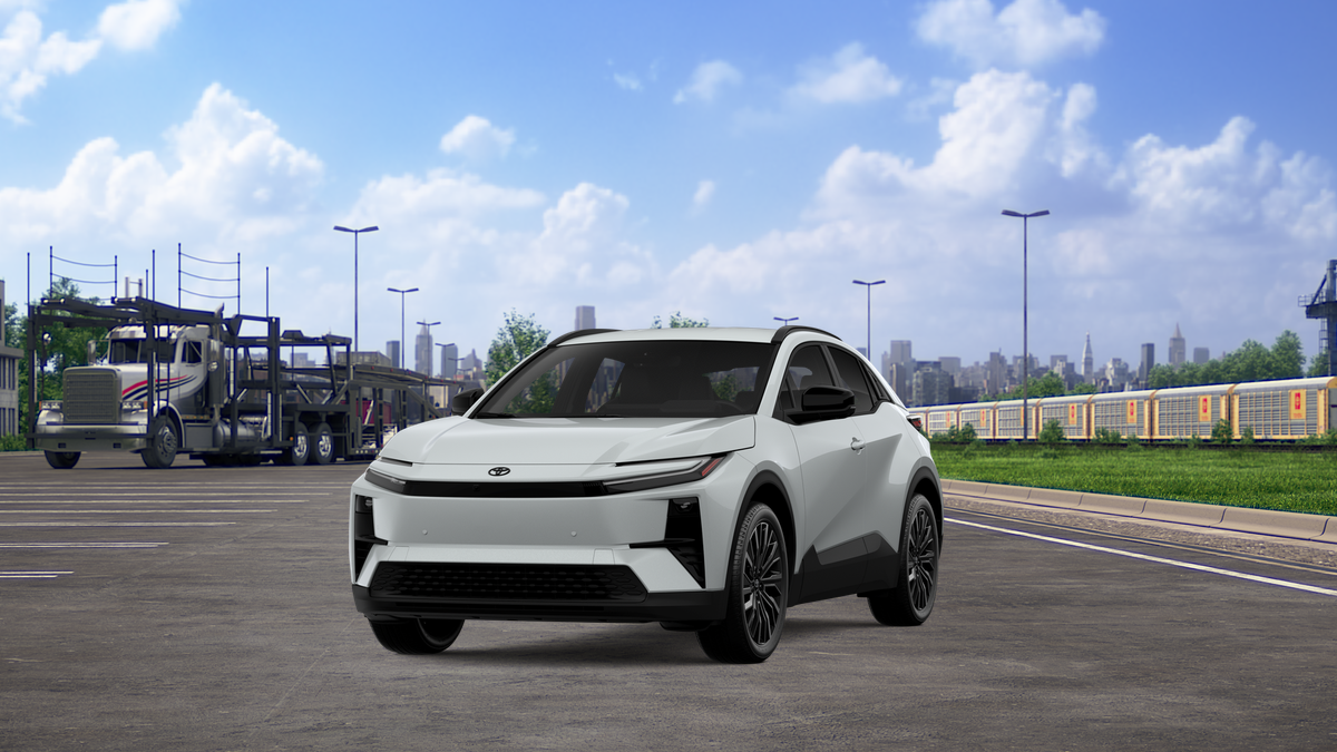 2027 Toyota C-HR XSE