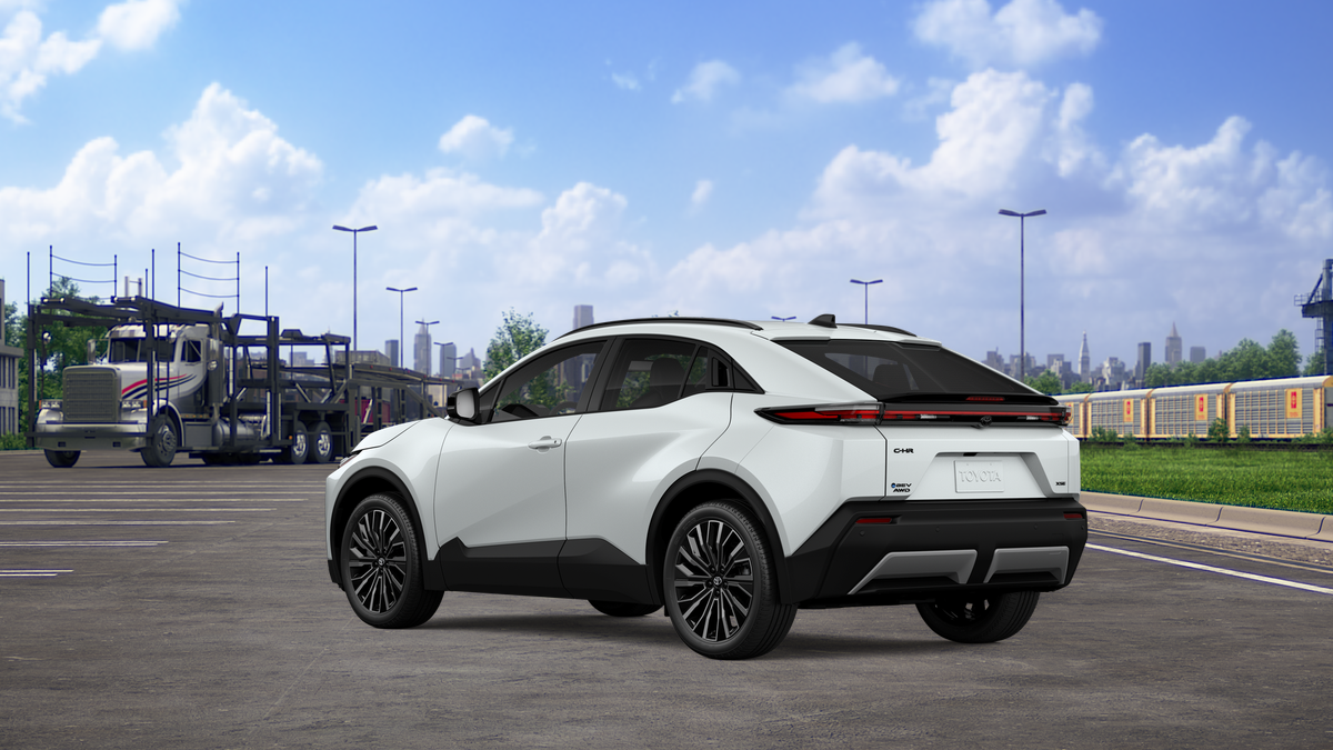 2027 Toyota C-HR XSE