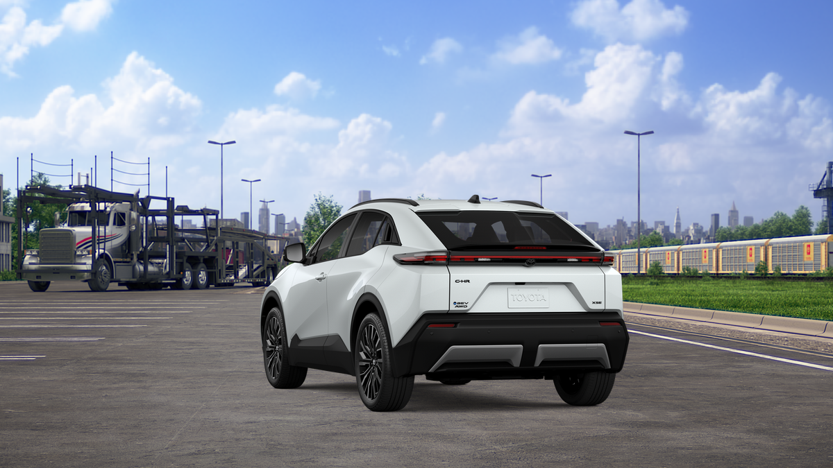 2027 Toyota C-HR XSE
