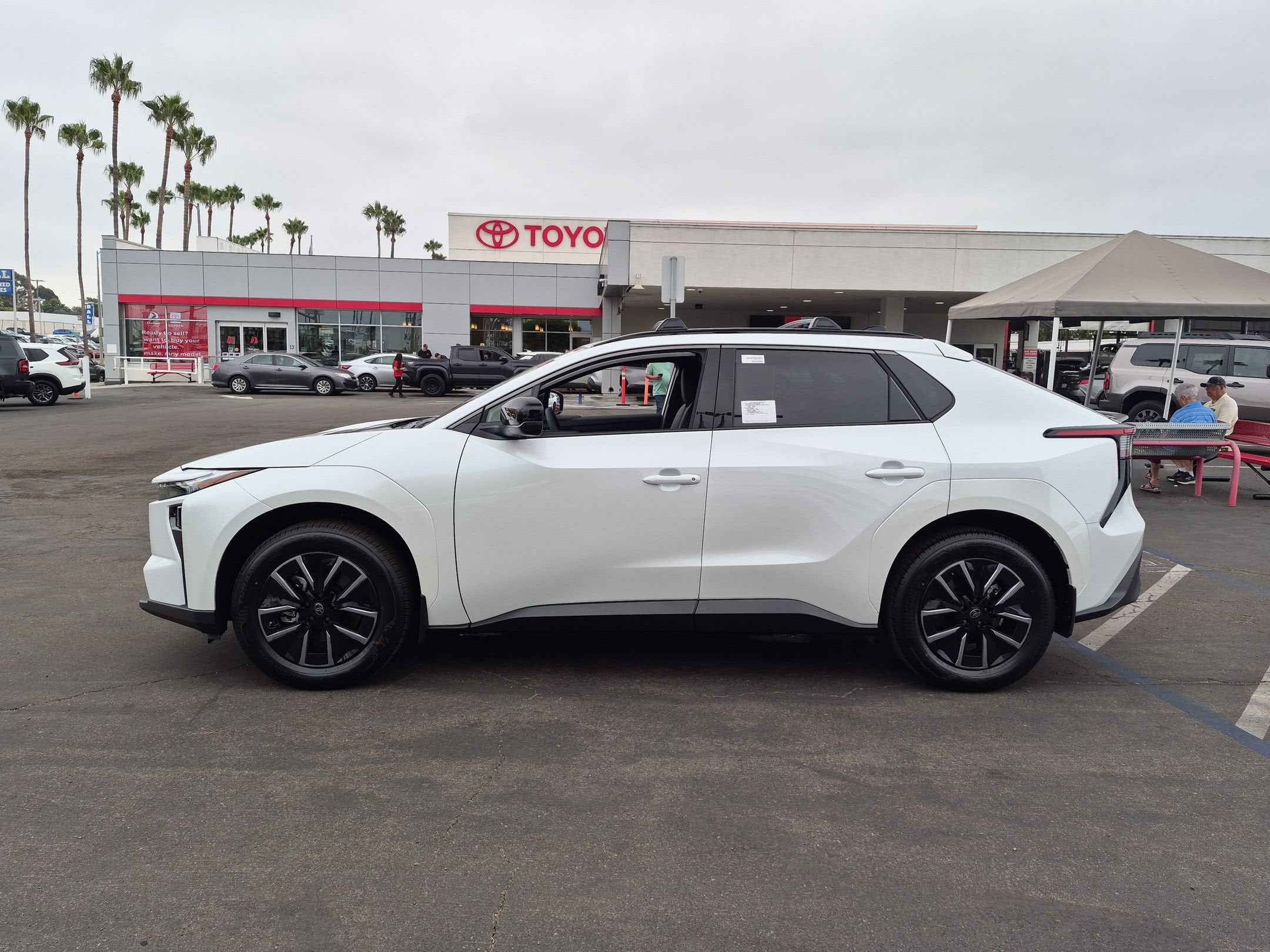 2026 Toyota bZ XLE