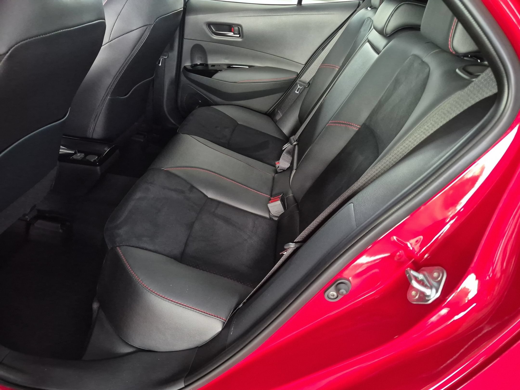 2026 Toyota GR Corolla Premium Plus MT